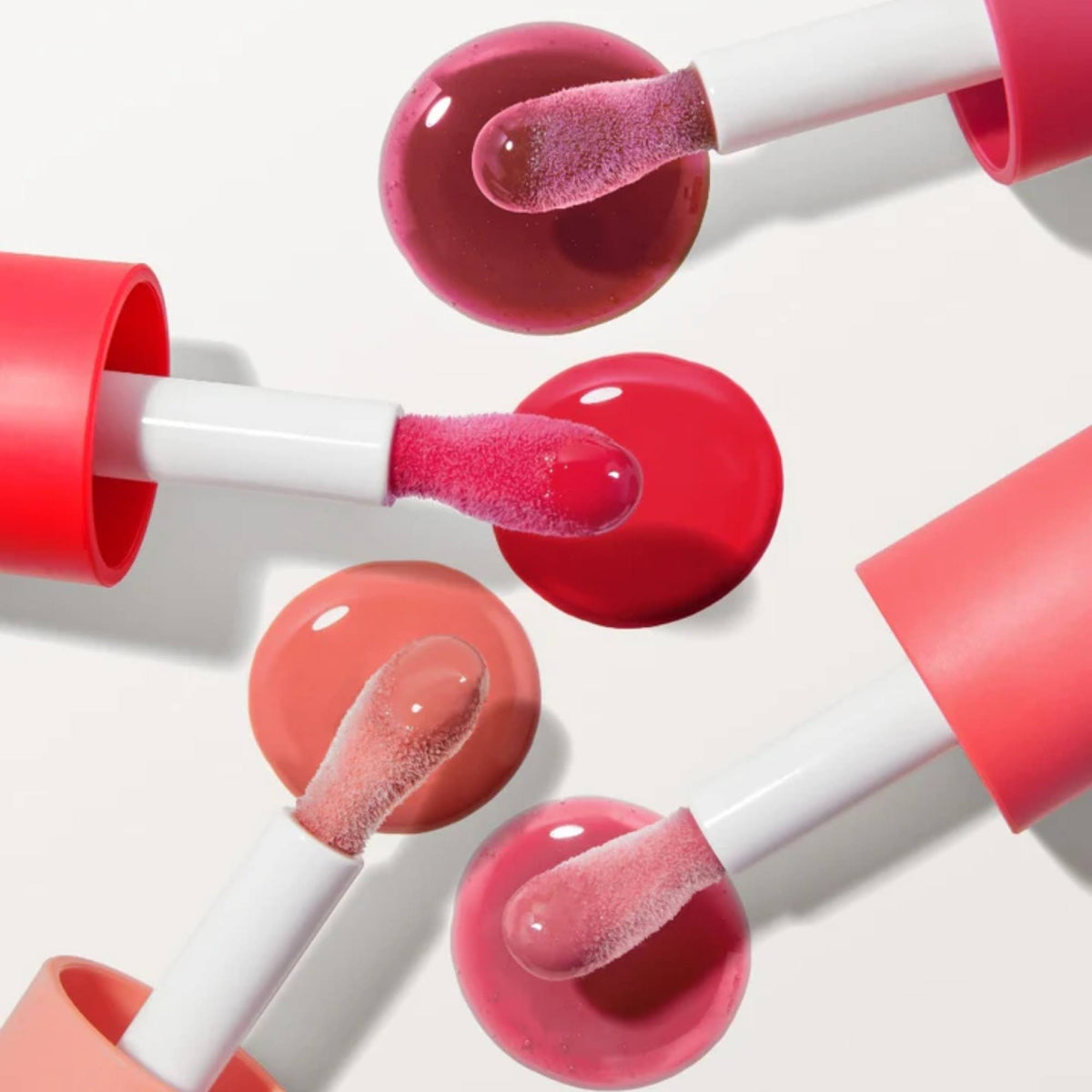 Best Lip Oil Shades for Summer: From Sheer Pink to Deep Berry