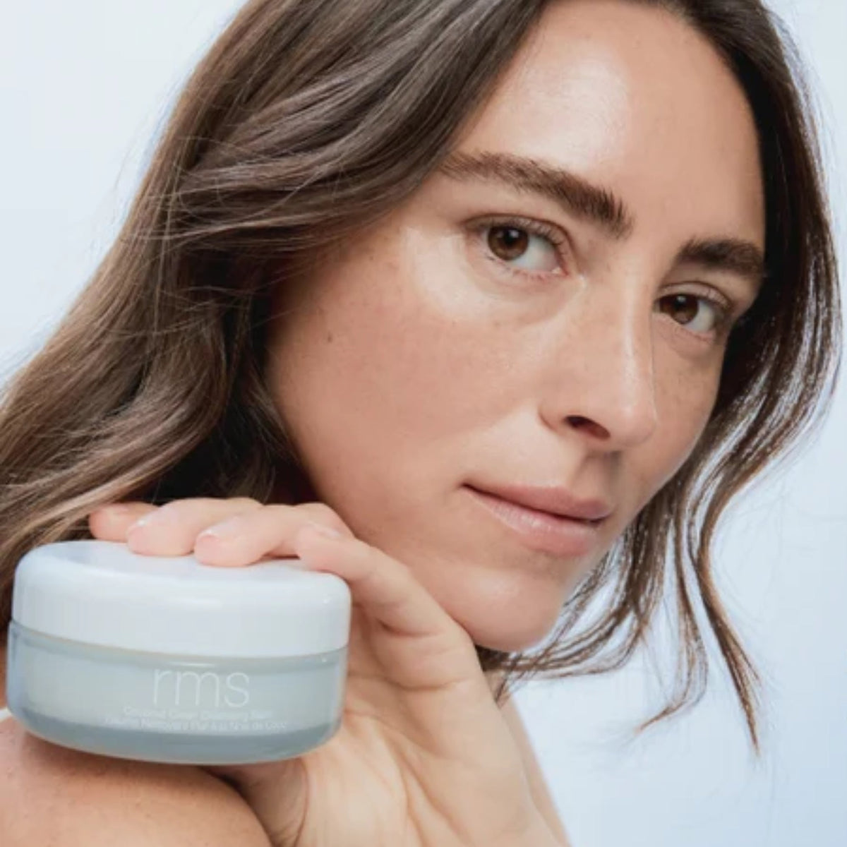 Best Ways To Remove Makeup Without Makeup Remover or Wipes