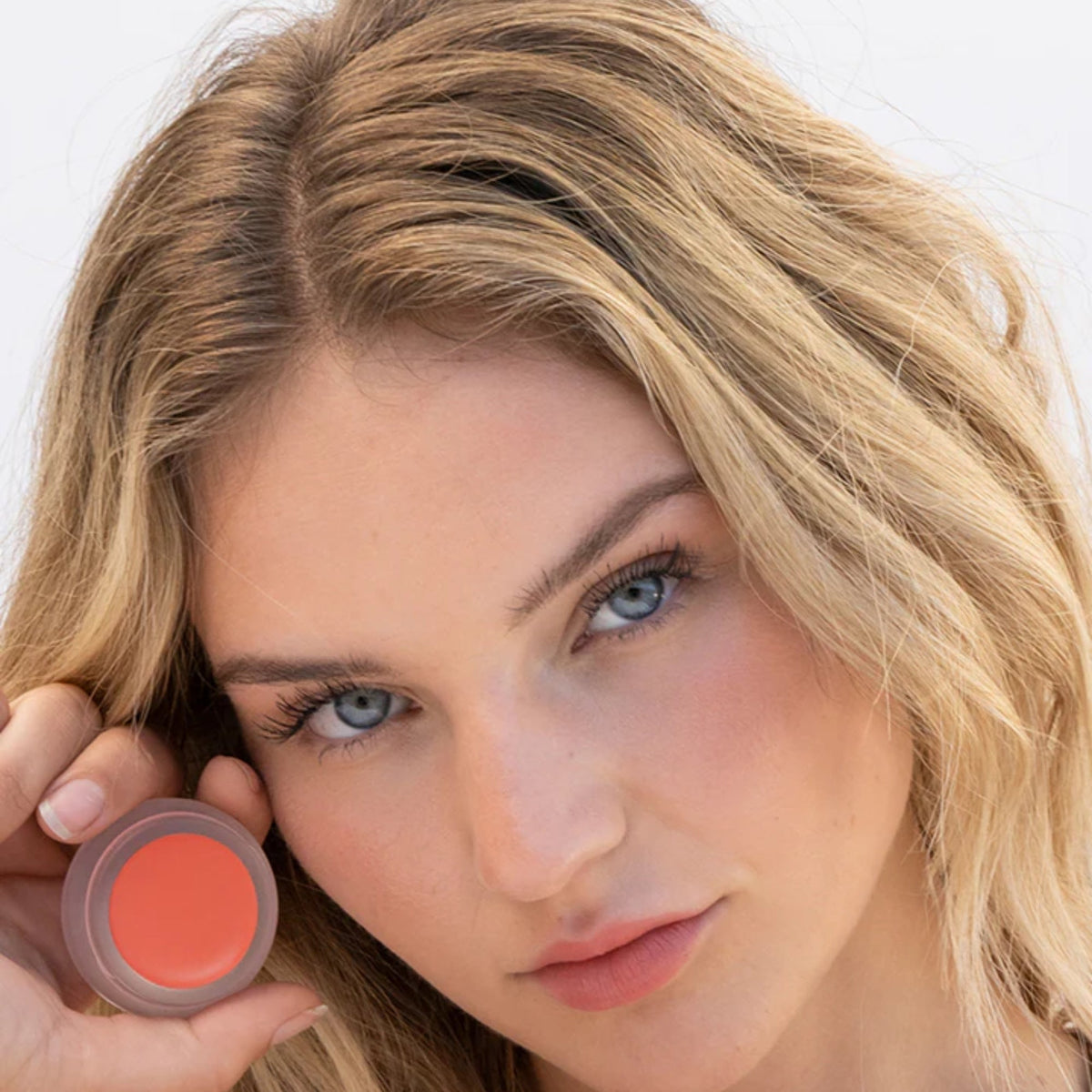 Summer Wedding Makeup: Beat the Heat with Clean Beauty